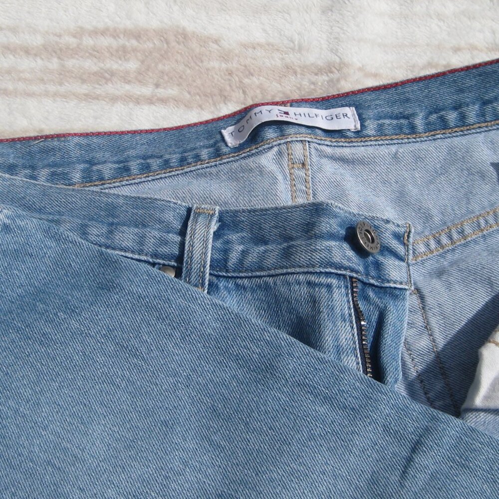 Tommy Hilfiger Ladies Straight Blue Jeans size 10